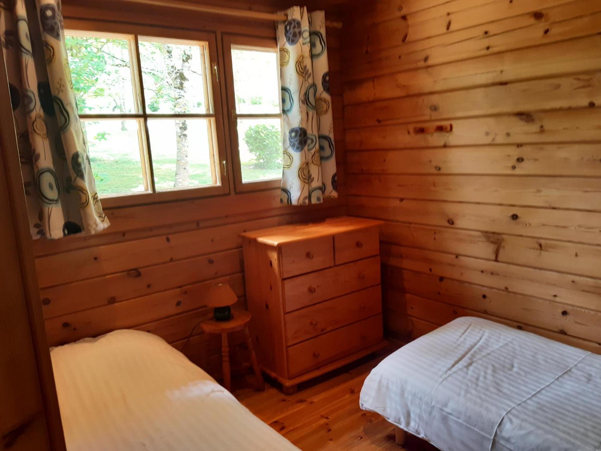Les Chalets De Grazimis Condom Exterior photo