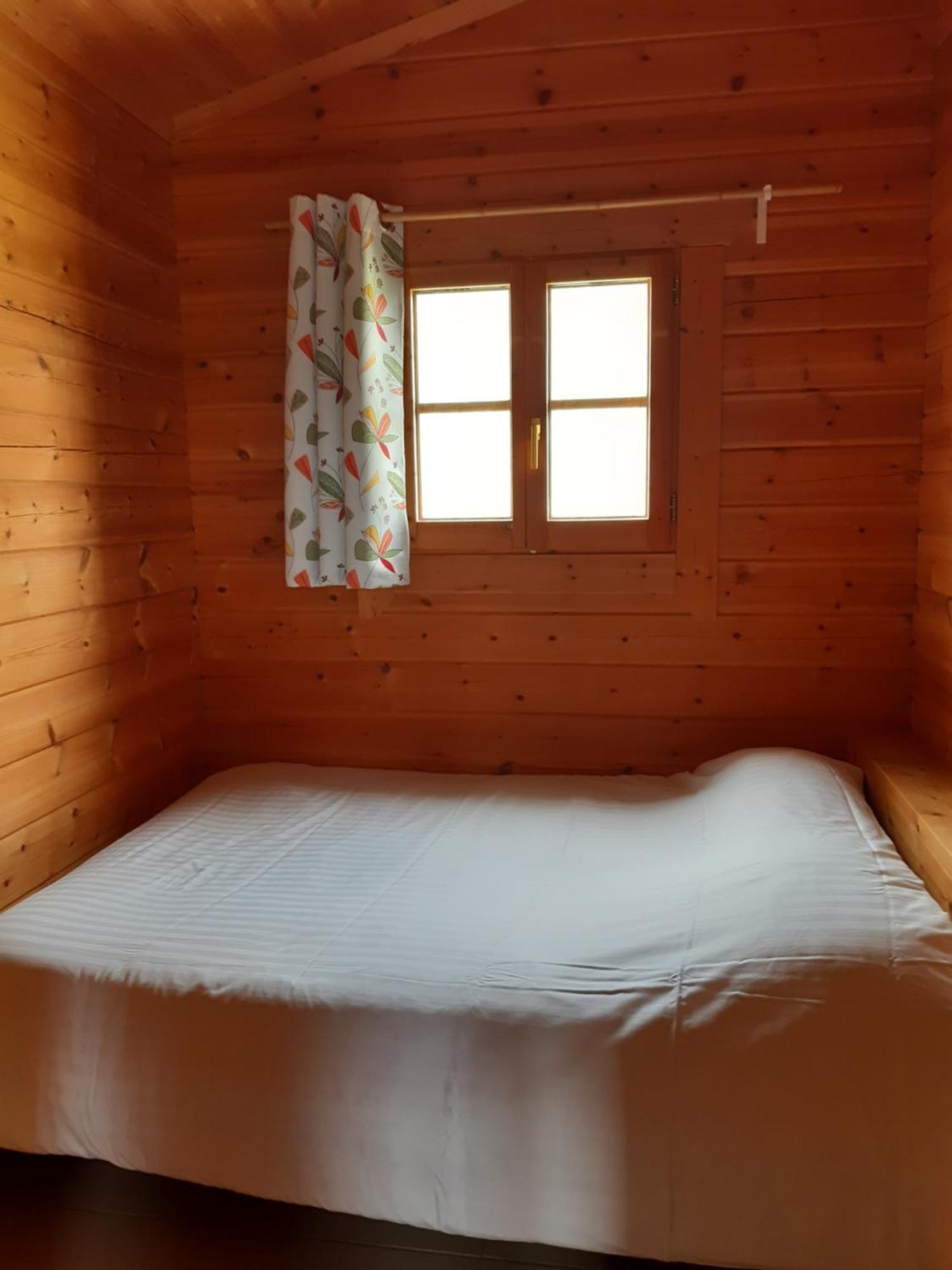 Les Chalets De Grazimis Condom Exterior photo